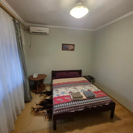 в парковой зоне возле моря Apartment
